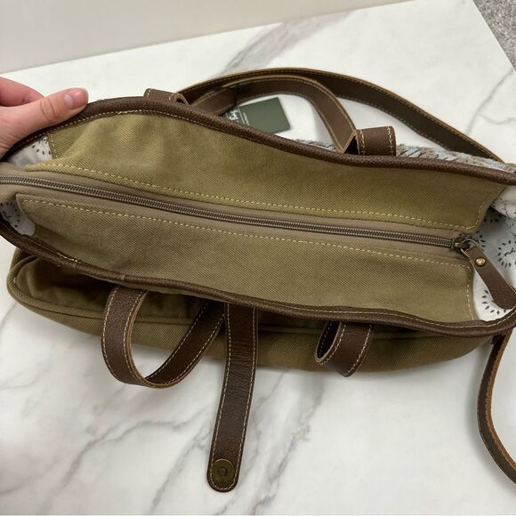 Myra Bag Handmade Exquisite Move Weekender Bag Upcycled NWT One Size - Picture 9 of 16